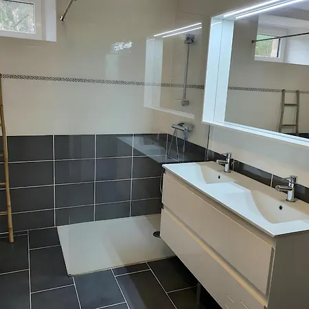 Chez Manie Et Mablot